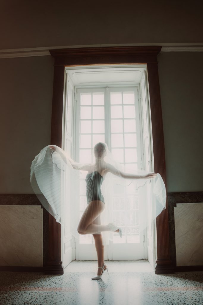 lake como wedding photographer